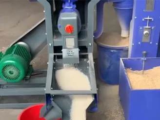 Roller rice milling